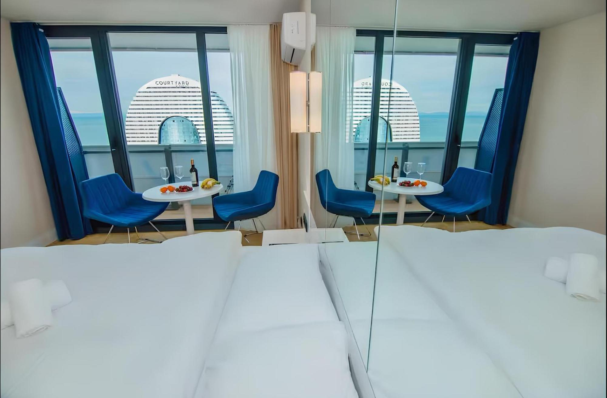 Orbi Luxury באטומי