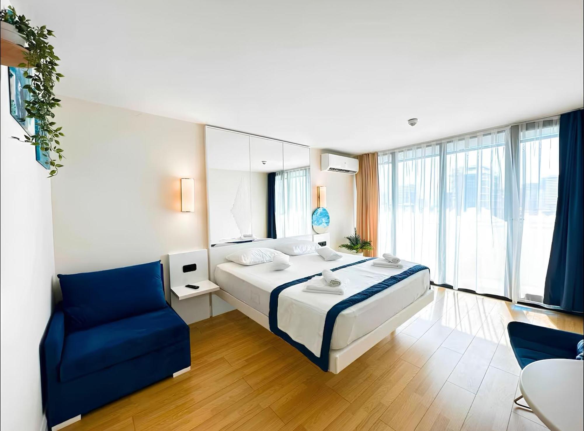 Orbi Luxury
